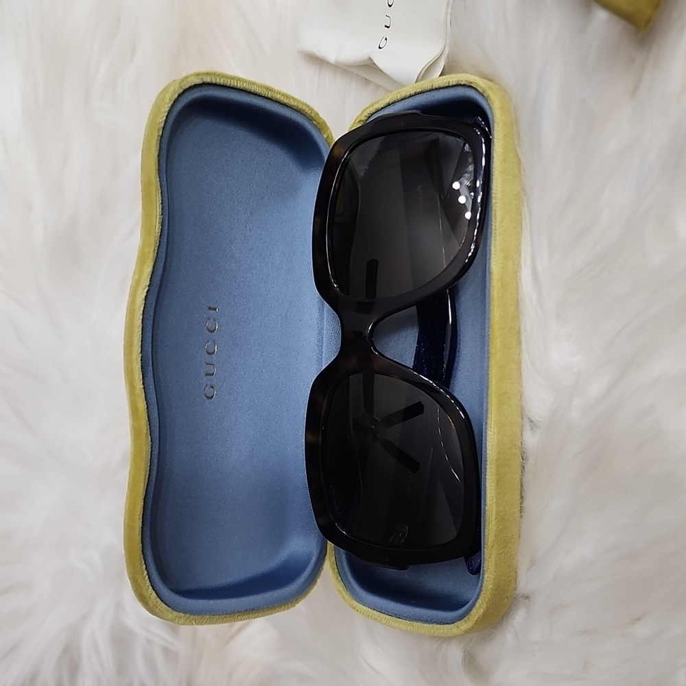Gucci Sunglasses GG0036S